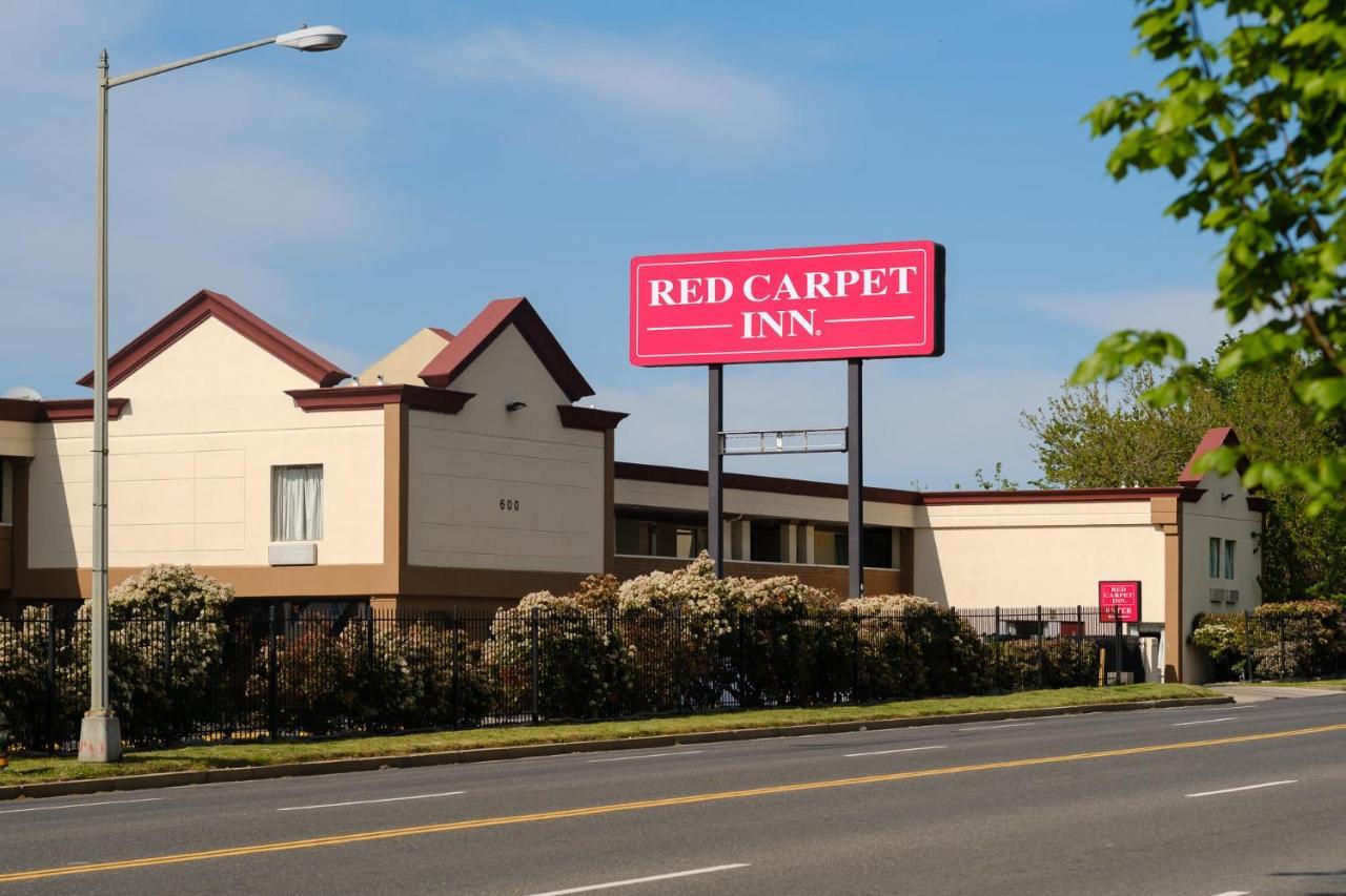 Red Carpet Inn Washington Dc Exterior photo